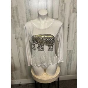 Joe boxer white top